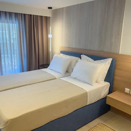 Luxury Naoum - Adults Only Appartement