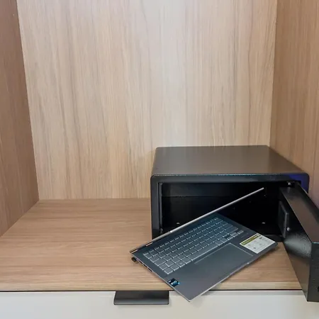 Luxury Naoum - Adults Only Apartment *