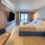 Luxury Naoum - Adults Only Διαμέρισμα *