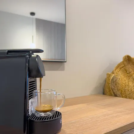 Luxury Naoum - Adults Only 리메나리아