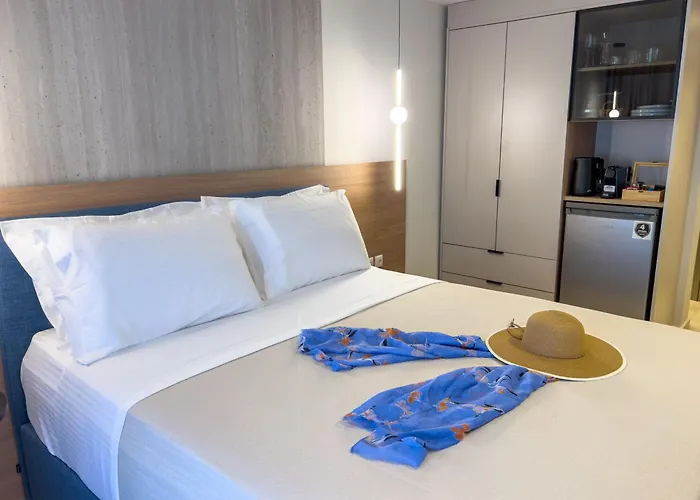 Luxury Naoum - Adults Only Λιμενάρια