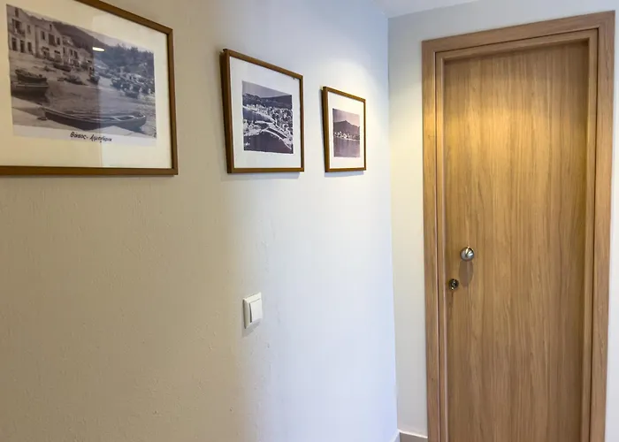 Luxury Naoum - Adults Only * Λιμενάρια