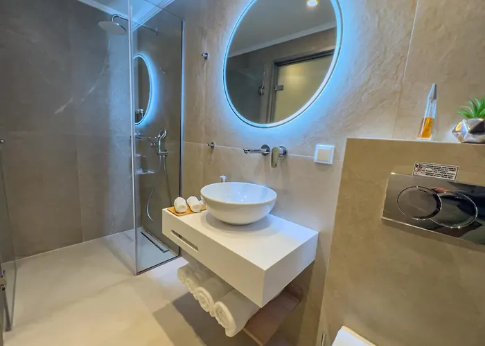 Luxury Naoum - Adults Only Λιμενάρια