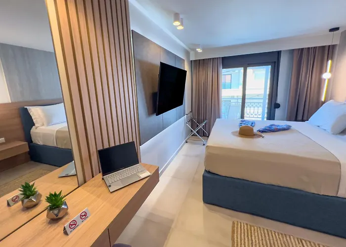 Luxury Naoum - Adults Only Διαμέρισμα *