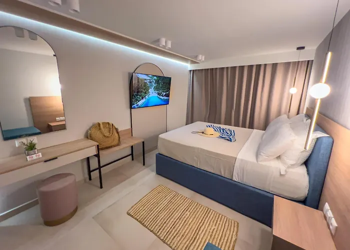 Luxury Naoum - Adults Only Διαμέρισμα *